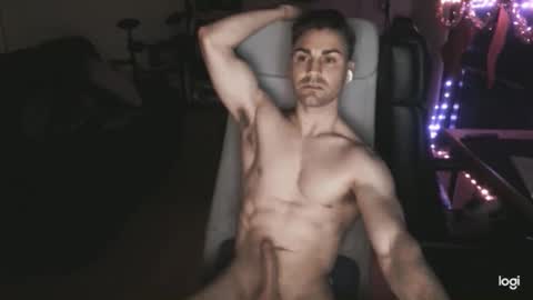 hotstud4uu online show from February 15, 12:07 am