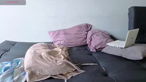 Snapshot of hotstud_999 chatting on October 25, 12:23 pm Andres online show from October 25, 12:23 pm