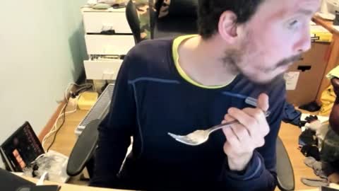 hot online show from November 28, 3:58 pm