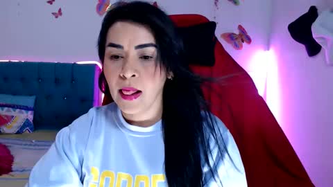 Snapshot of hotsweet_69 chatting on May 31, 6:53 am hotsweet 69 online show from May 31, 6:53 am
