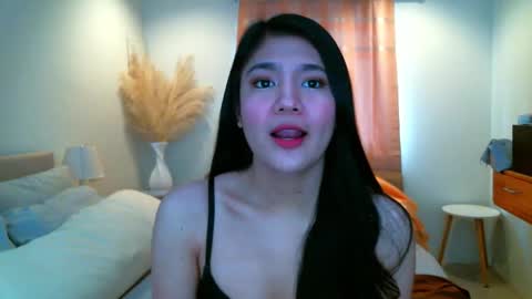 Sweet Angel online show from September 30, 3:00 am