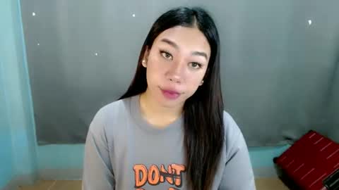 Snapshot of hott_cumforyou chatting on February 20, 12:19 am jelaigrande online show from February 20, 12:19 am