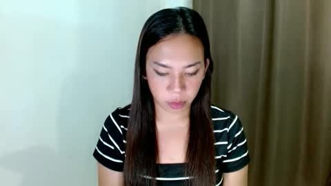 Snapshot of hott_cumforyou chatting on October 29, 12:02 am jelaigrande online show from October 29, 12:02 am