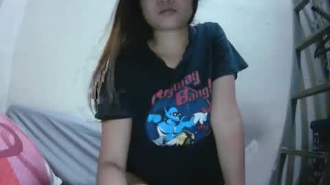 Snapshot of hott_sienna chatting on November 4, 12:21 am hott_sienna online show from November 4, 12:21 am