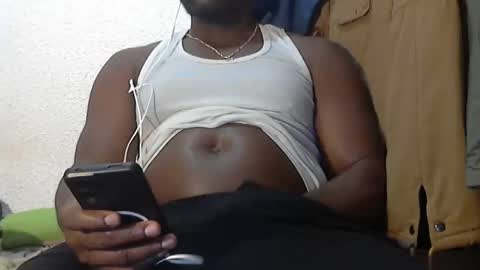 Snapshot of hottblack01 chatting on February 3, 12:09 am hottblack01 online show from February 3, 12:09 am