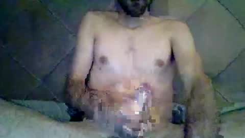 hottboy1994 online show from October 31, 7:20 am