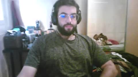 Snapshot of hottcummbb chatting on November 3, 2:18 pm Nass online show from November 3, 2:18 pm