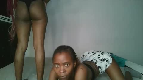 Snapshot of hottie_mistie chatting on April 14, 10:10 am hottie_mistie online show from April 14, 10:10 am