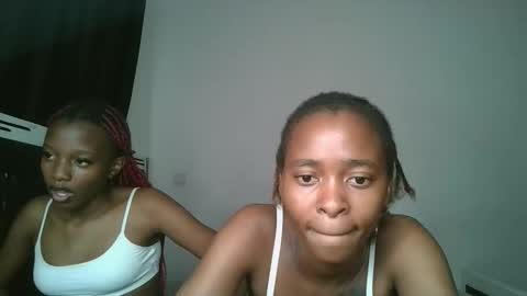 Snapshot of hottie_mistie chatting on April 14, 11:00 pm hottie_mistie online show from April 14, 11:00 pm