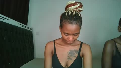 Snapshot of hottie_mistie chatting on April 30, 10:14 pm hottie_mistie online show from April 30, 10:14 pm