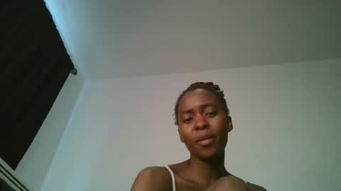 Snapshot of hottie_mistie chatting on May 3, 10:43 am hottie_mistie online show from May 3, 10:43 am