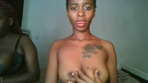Snapshot of hottie_mistie chatting on May 23, 7:29 pm hottie_mistie online show from May 23, 7:29 pm