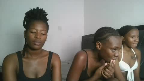 hottie_mistie online show from June 26, 6:56 pm
