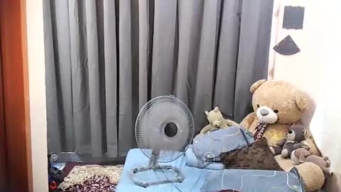 HottieChloe online show from April 11, 7:45 am