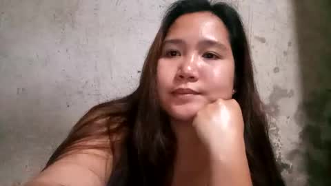 hottiecum27 online show from April 16, 2:18 pm