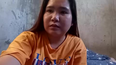 hottiecum27 online show from April 18, 2:26 am