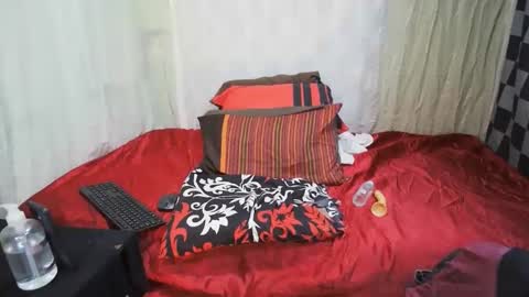 hottiedanicatrans69 online show from December 4, 6:12 am