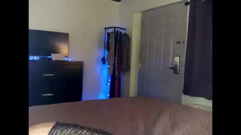 Lucky  online show from April 11, 1:54 am