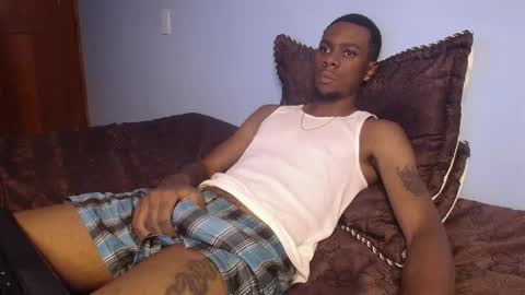 Snapshot of hottiekingny chatting on June 3, 7:55 am independent Model online show from June 3, 7:55 am