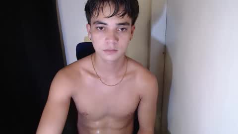 Snapshot of hottiespydie chatting on January 6, 3:49 pm hottiespydie online show from January 6, 3:49 pm