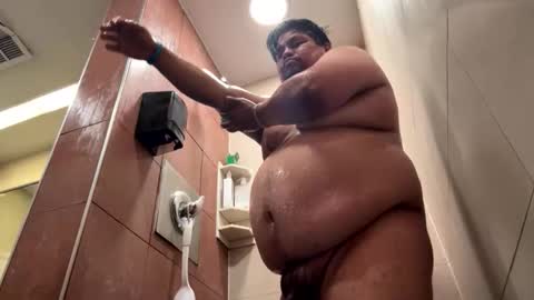 Snapshot of hottrucker3545 chatting on May 24, 3:39 pm hottrucker3545 online show from May 24, 3:39 pm