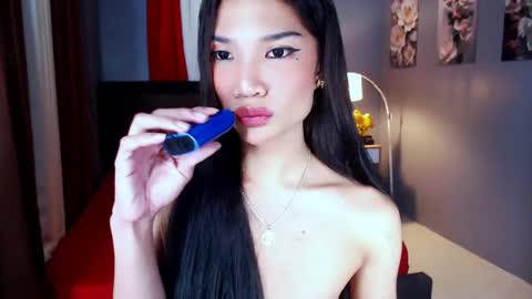 Hi i am Jane half vietnamese and half pinay and would like to meet good person here XOXO online show from April 15, 7:58 pm