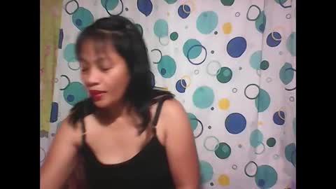 hottyelle1 online show from February 3, 4:21 am