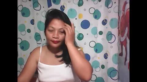 hottyelle1 online show from March 18, 4:10 pm