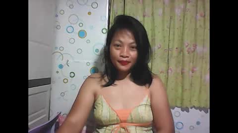 hottyelle1 online show from April 15, 2:35 pm