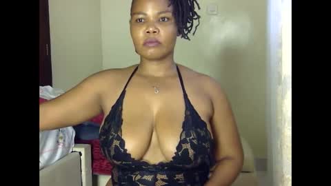 hotysquiter433224 online show from November 20, 7:19 am