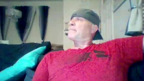 hotyummycock69 online show from October 1, 2:39 am