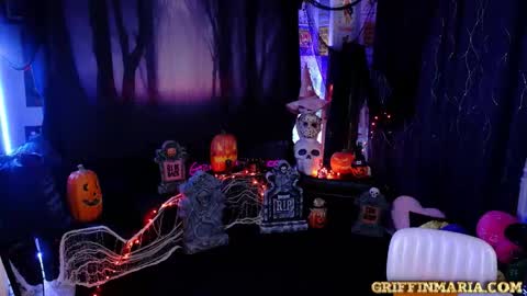 Snapshot of house_of_g1 chatting on October 28, 12:25 am G online show from October 28, 12:25 am