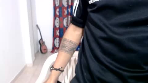 Snapshot of house_of_male chatting on May 26, 9:05 am SEBASTIAN online show from May 26, 9:05 am