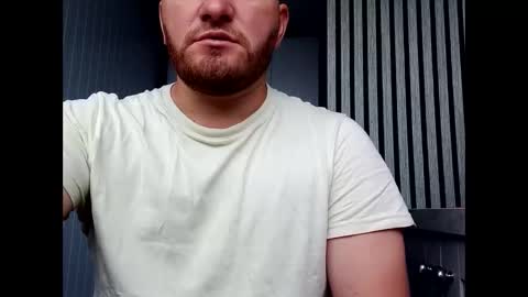 Snapshot of houskji8 chatting on October 12, 8:02 am houskji8 online show from October 12, 8:02 am