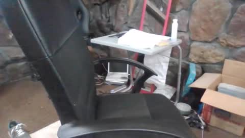 Snapshot of houstonbored chatting on December 15, 12:37 am houstonbored online show from December 15, 12:37 am