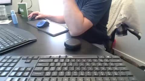 hoverday online show from March 4, 8:59 pm