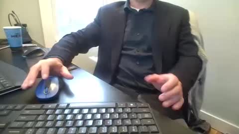 hoverday online show from April 5, 8:39 pm