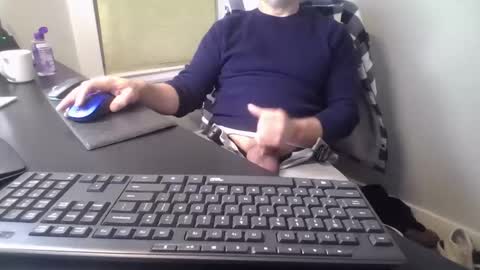 hoverday online show from April 20, 1:41 am