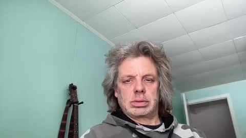 howlingatnothing online show from February 18, 6:59 pm