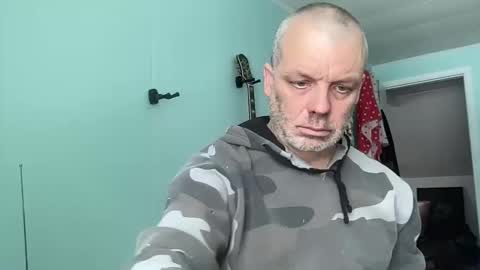 howlingatnothing online show from March 1, 4:09 pm