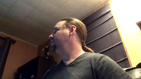 Snapshot of hpoker chatting on December 2, 11:23 am hpoker online show from December 2, 11:23 am