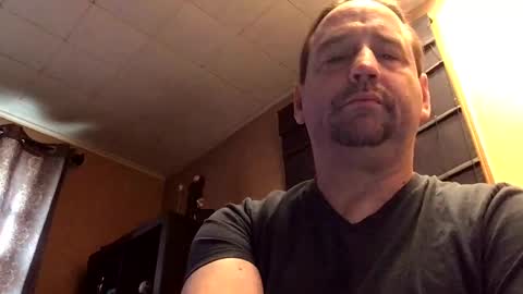 Snapshot of hpoker chatting on December 9, 1:45 pm hpoker online show from December 9, 1:45 pm