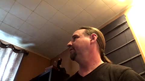 Snapshot of hpoker chatting on December 21, 6:34 pm hpoker online show from December 21, 6:34 pm