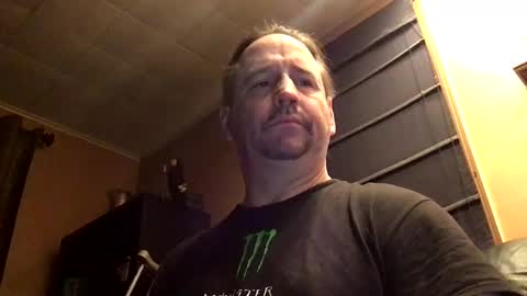 Snapshot of hpoker chatting on February 1, 8:39 am hpoker online show from February 1, 8:39 am