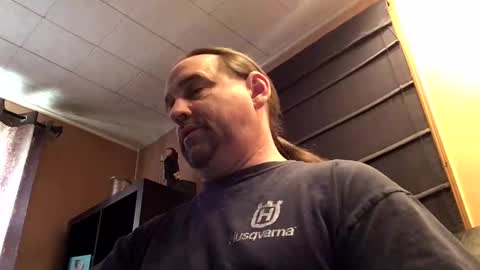 Snapshot of hpoker chatting on February 18, 5:10 pm hpoker online show from February 18, 5:10 pm