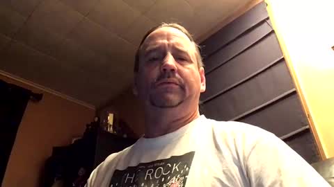 Snapshot of hpoker chatting on October 5, 6:12 am hpoker online show from October 5, 6:12 am