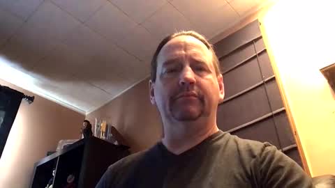 Snapshot of hpoker chatting on February 6, 1:36 pm hpoker online show from February 6, 1:36 pm