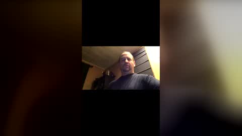 Snapshot of hpoker chatting on May 4, 4:41 am hpoker online show from May 4, 4:41 am
