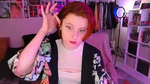 Alice online show from February 12, 2:23 pm