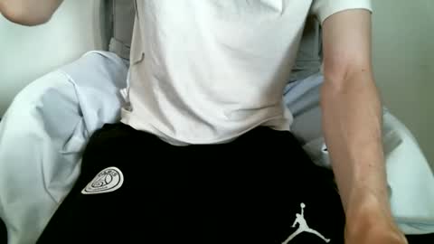 Keanu online show from October 9, 12:58 pm